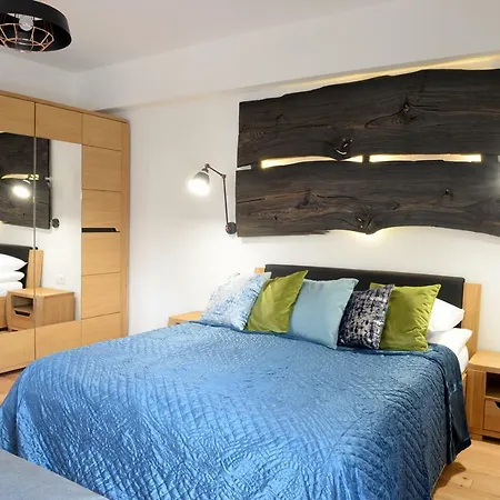 Kora Apartment *